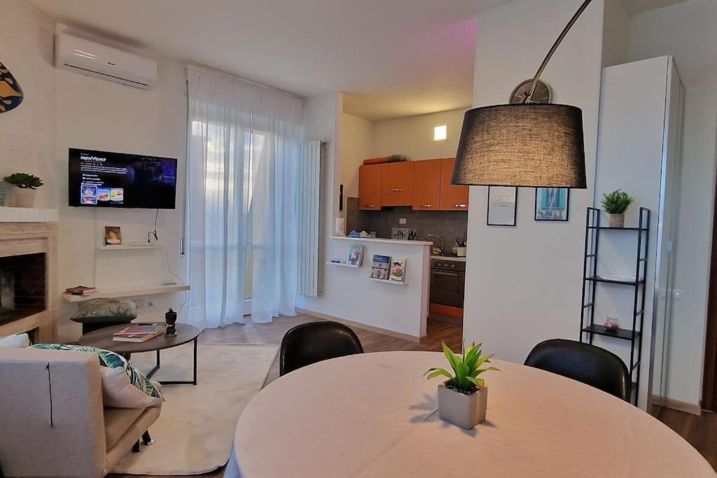 Attico Mexico Apartment Pescara Exterior photo